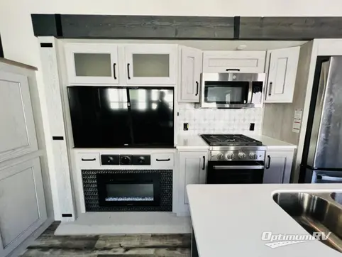 2023 Keystone Montana High Country 381TB RV Photo 2