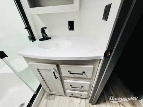 2023 Keystone Montana High Country 381TB RV Photo 4