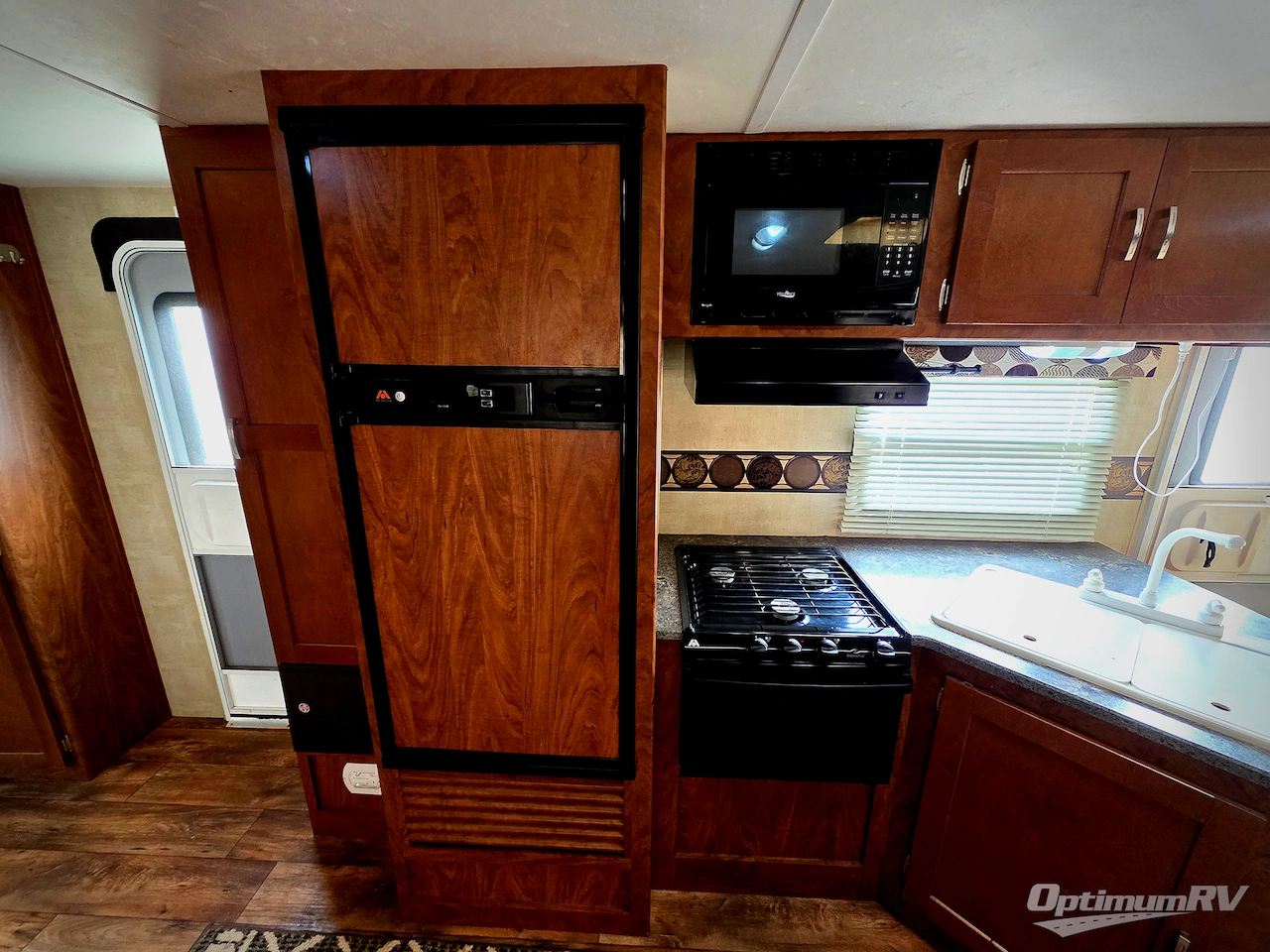 2013 Keystone Passport 2890RL Grand Touring Photo 9