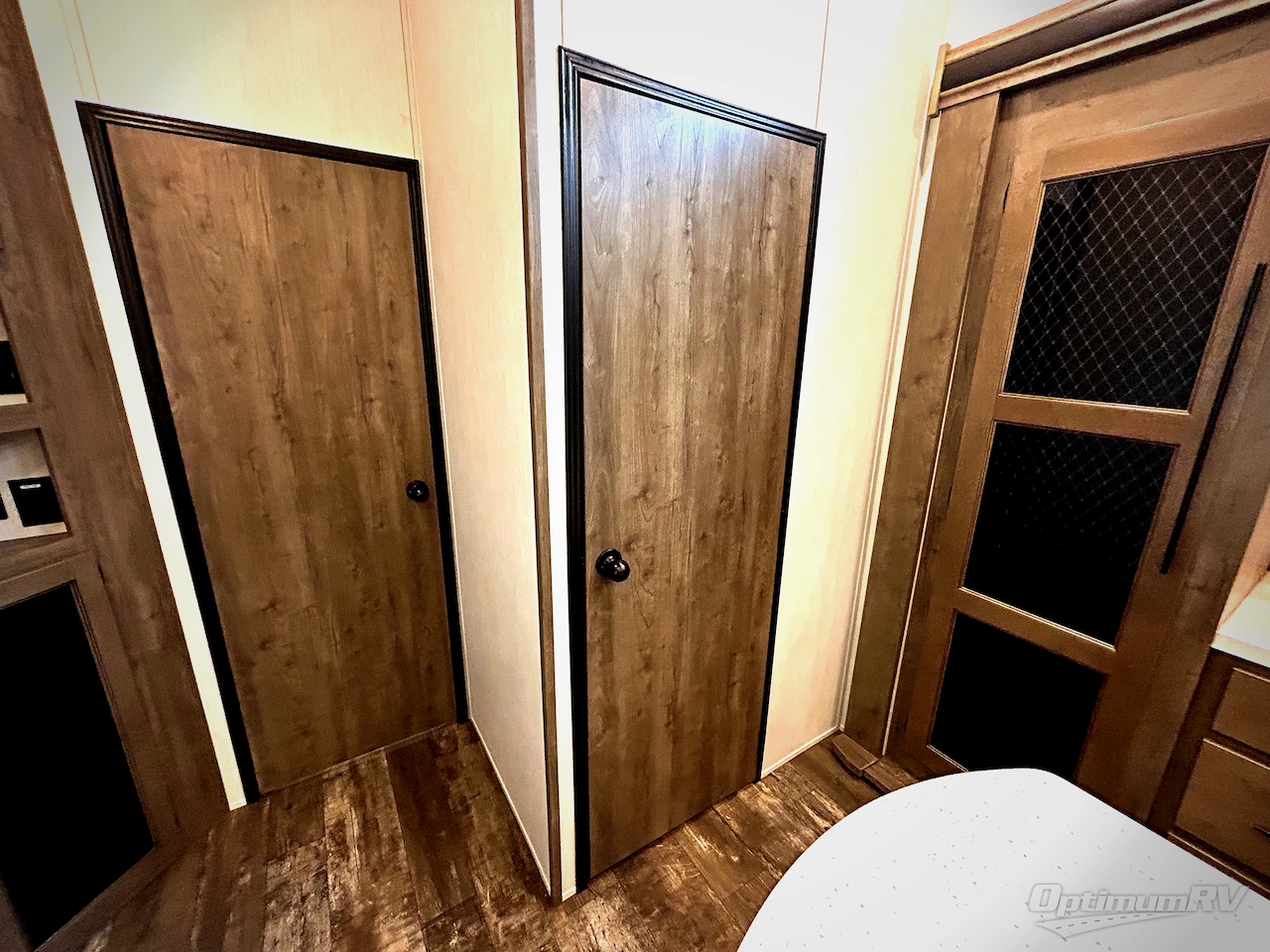 2022 Forest River Sabre 37FLH Photo 16