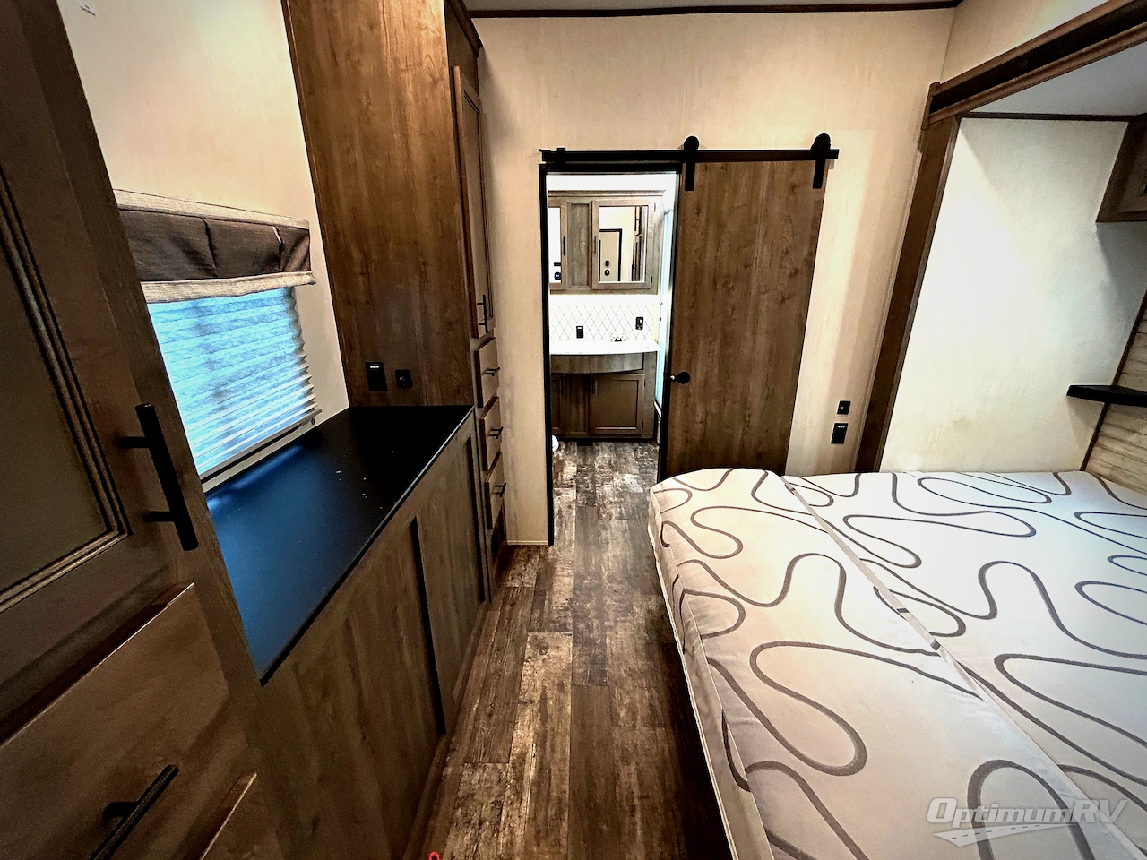 2022 Forest River Sabre 37FLH Photo 18