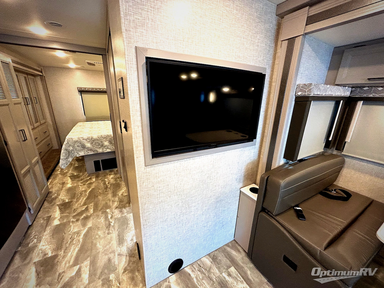2023 Thor Windsport 34R Photo 10