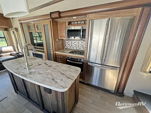 2018 Keystone Montana 3721RL RV Photo 4