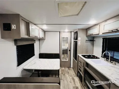 2023 Dutchmen Coleman 17R RV Photo 3
