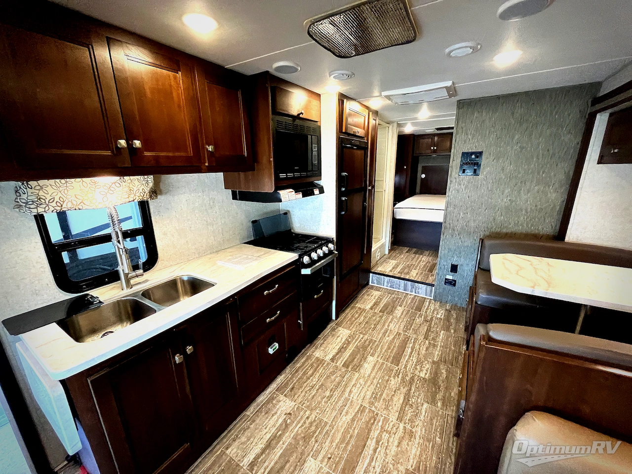 2018 Forest River Forester LE 2851SLE Ford Photo 9