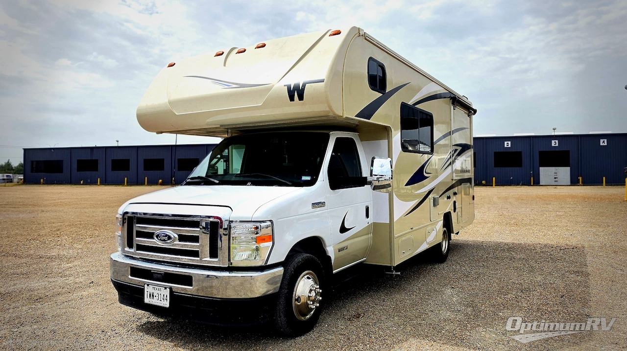 2024 Winnebago Minnie Winnie 22M Photo 1