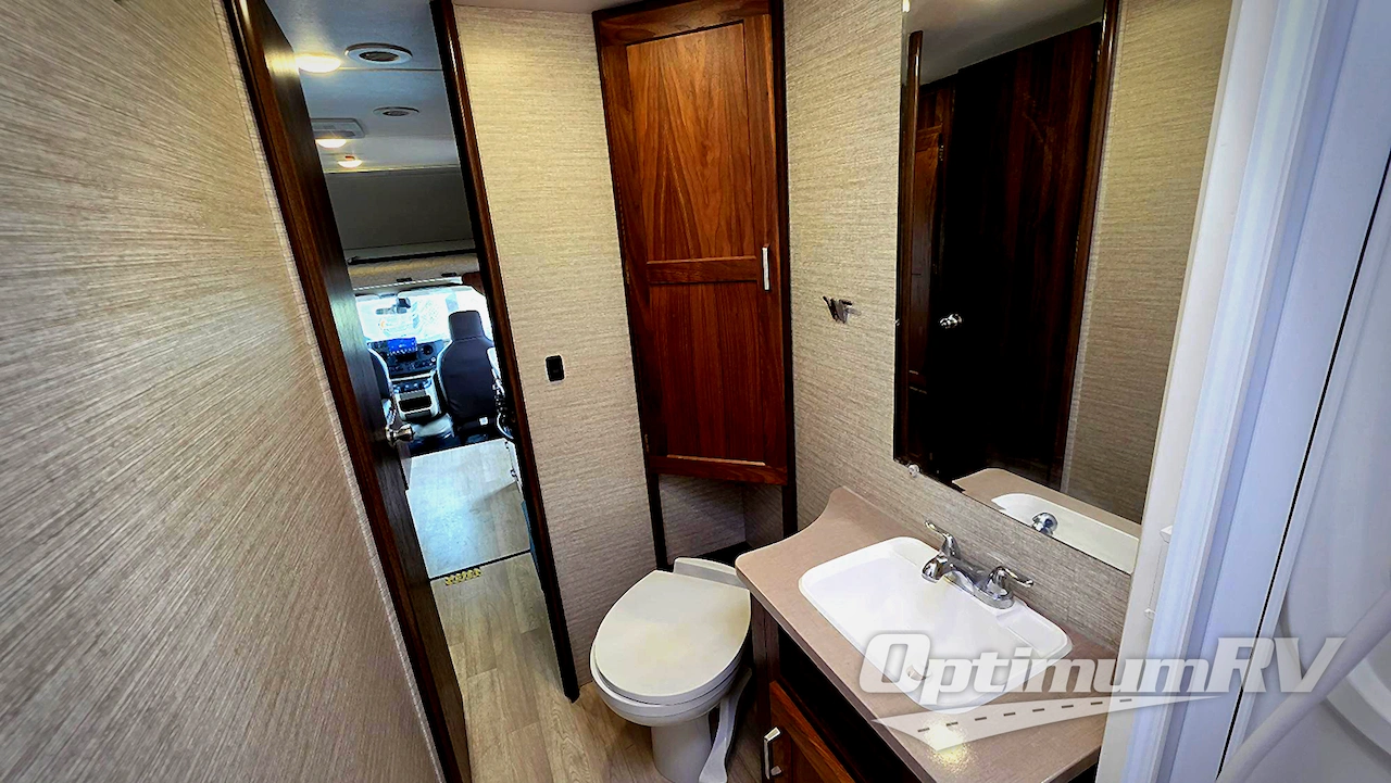 2024 Winnebago Minnie Winnie 22M Photo 11