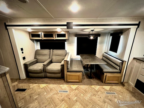 2022 Palomino Puma 26FKDS RV Photo 2