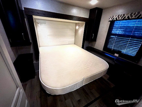 2022 Entegra Odyssey 30Z RV Photo 4