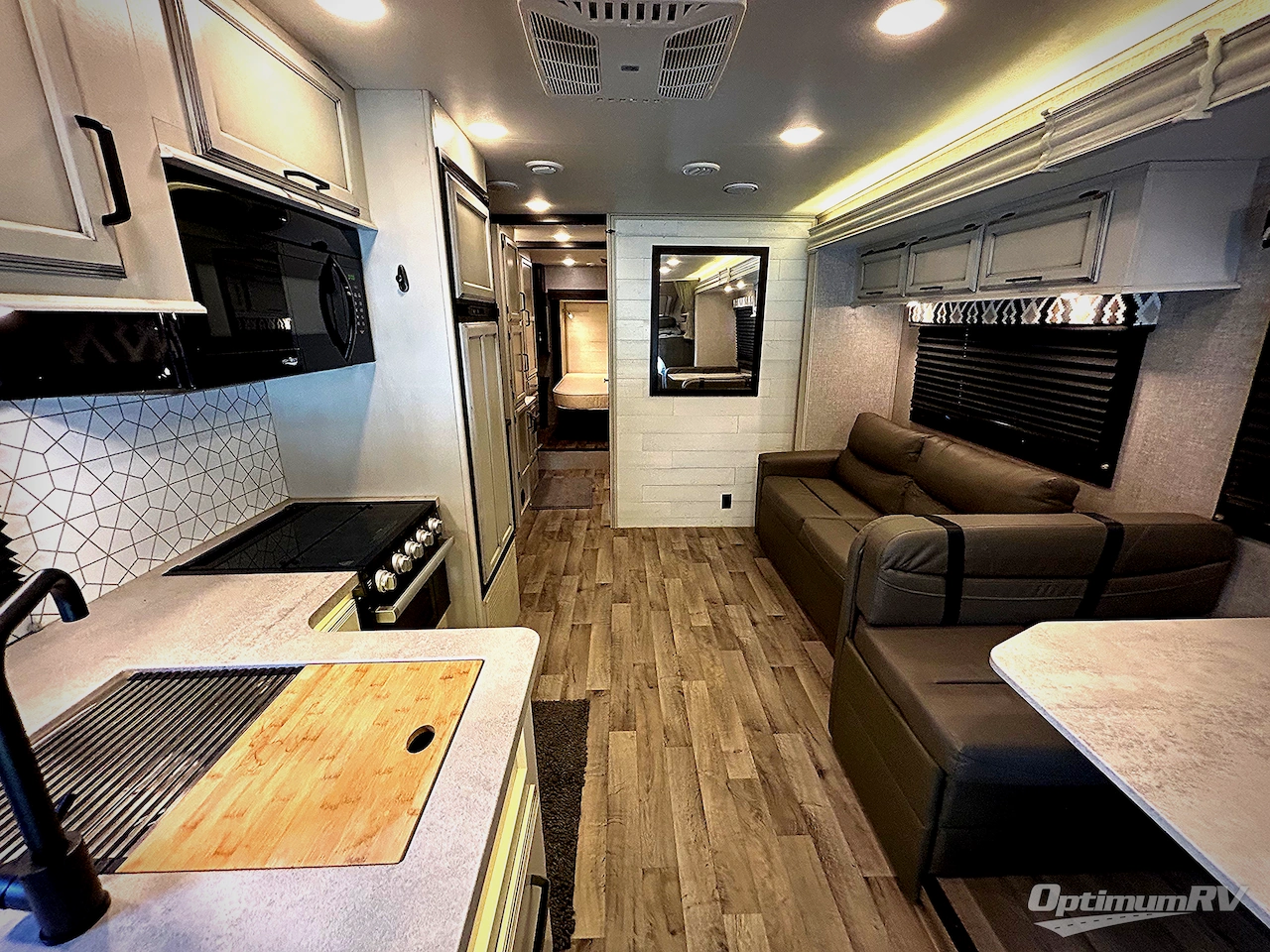 2022 Entegra Odyssey 30Z Photo 2