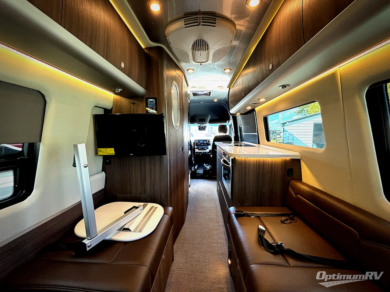 2020 Airstream Interstate Grand Tour EXT Std. Model Photo 10