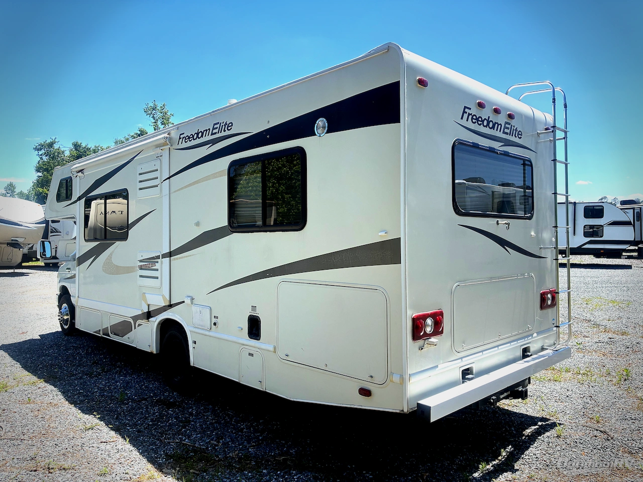 2010 Thor FREEDOM ELITE 26E Photo 3