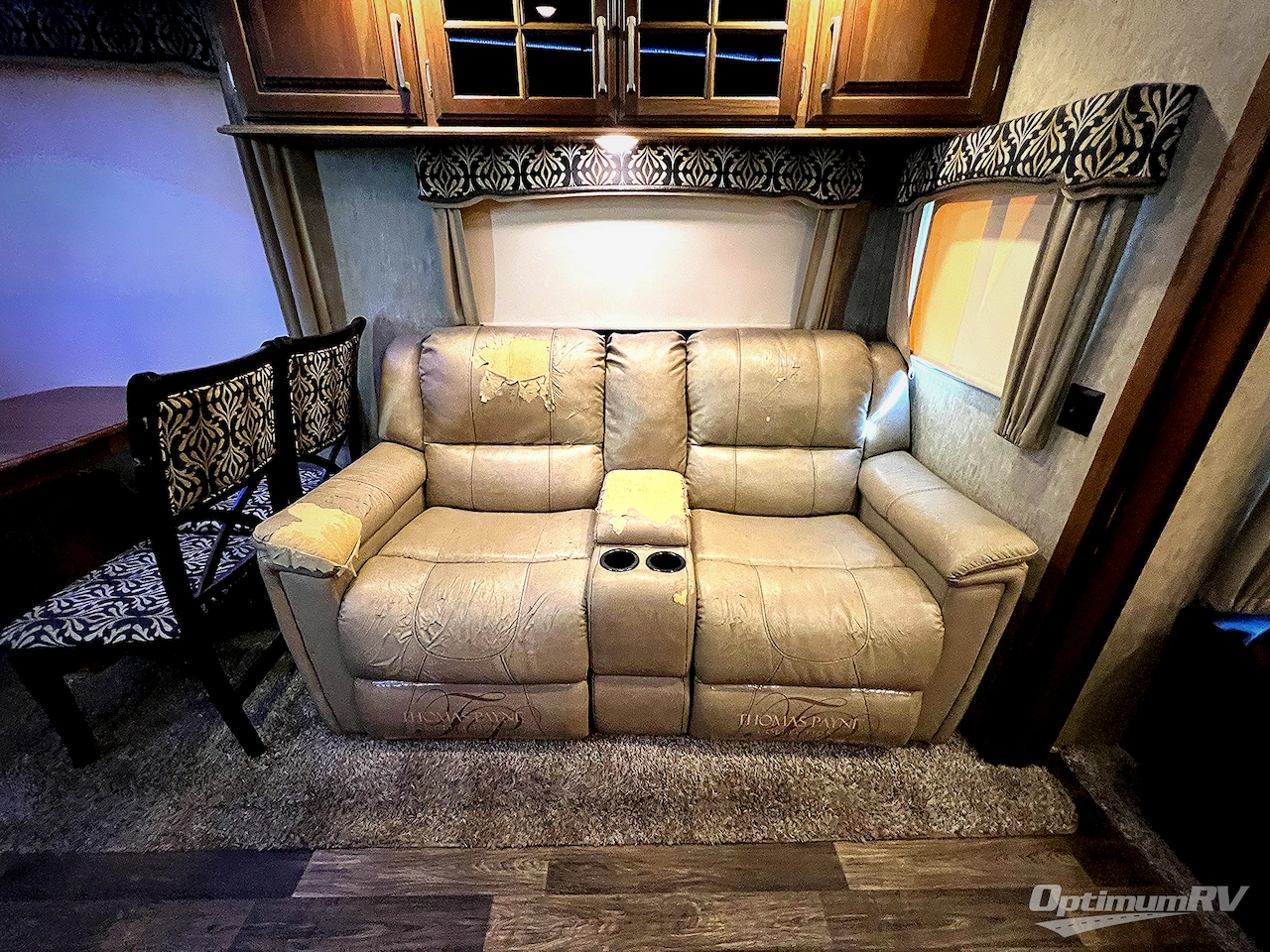 2017 Keystone Montana 3721RL Photo 11
