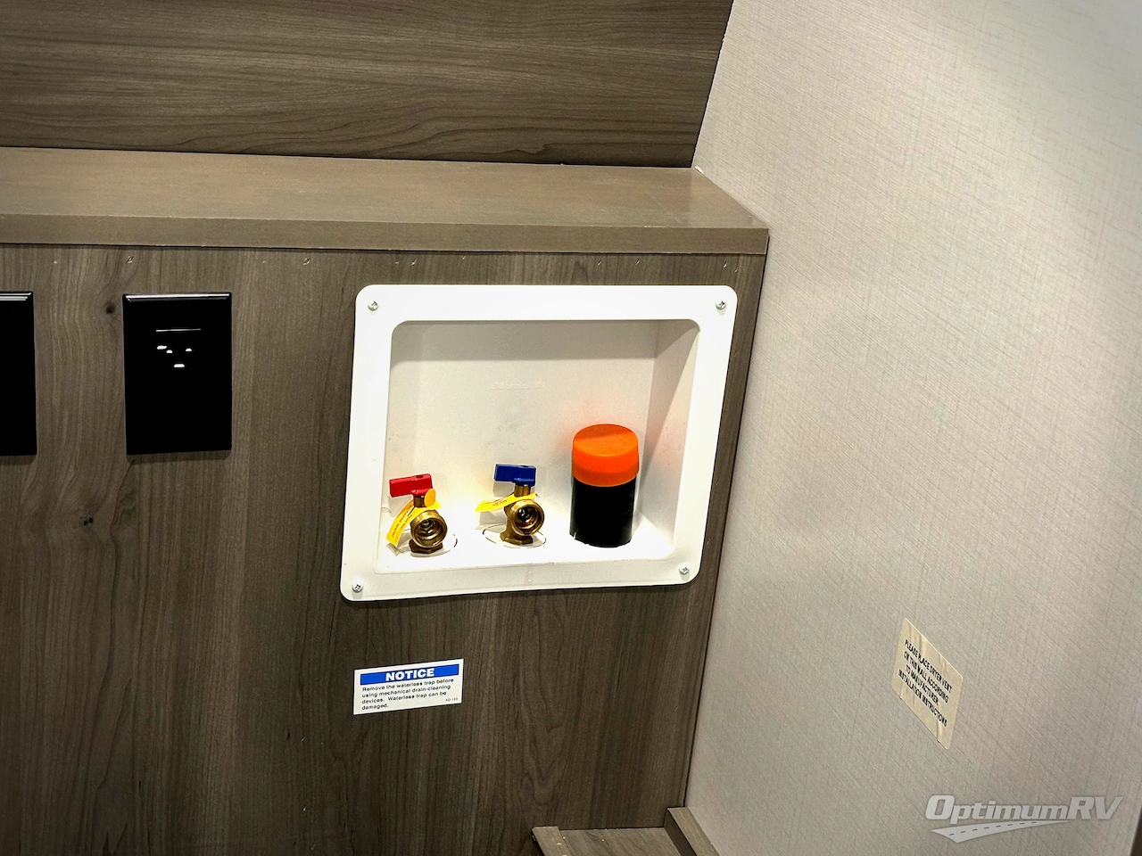 2022 Keystone Montana 3121RL Photo 12