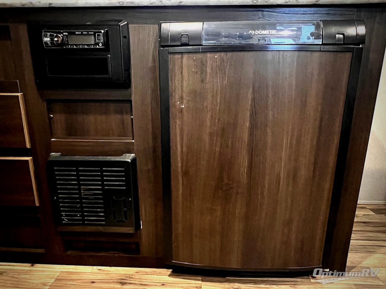 2019 Keystone Springdale Mini 1700FQ Photo 13