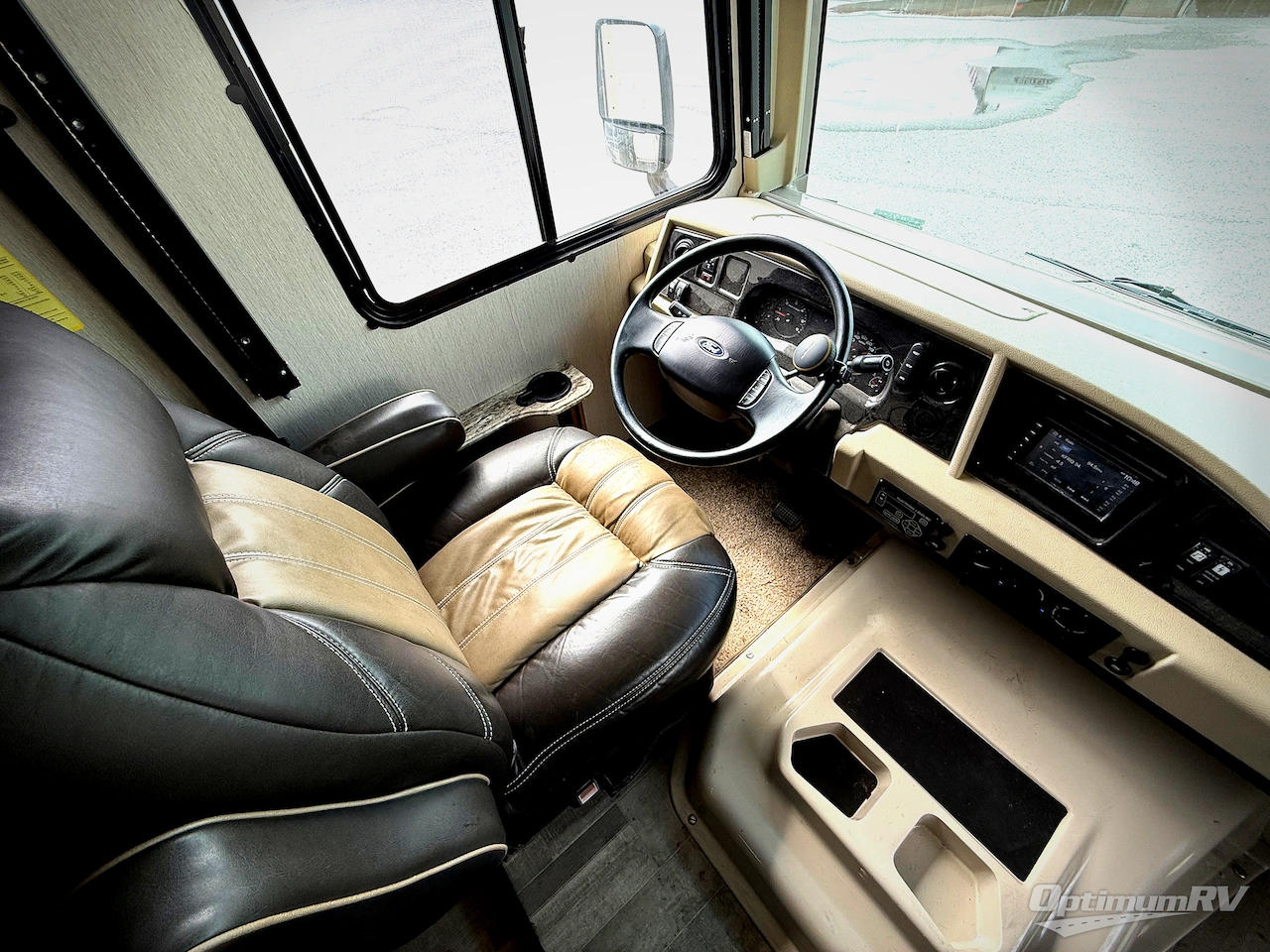 2020 Holiday Rambler Admiral 35R Photo 6