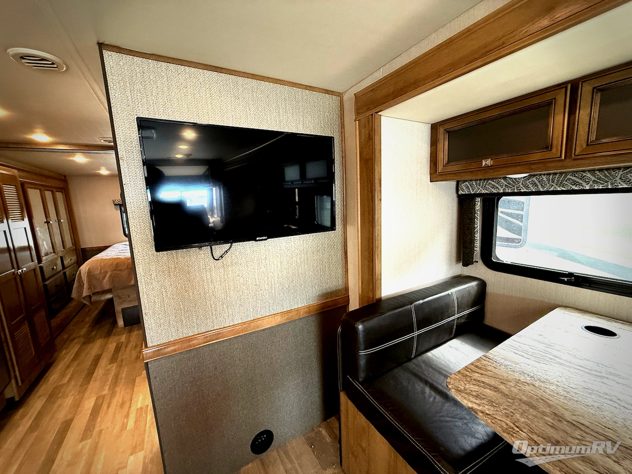 2020 Holiday Rambler Admiral 35R Photo 12