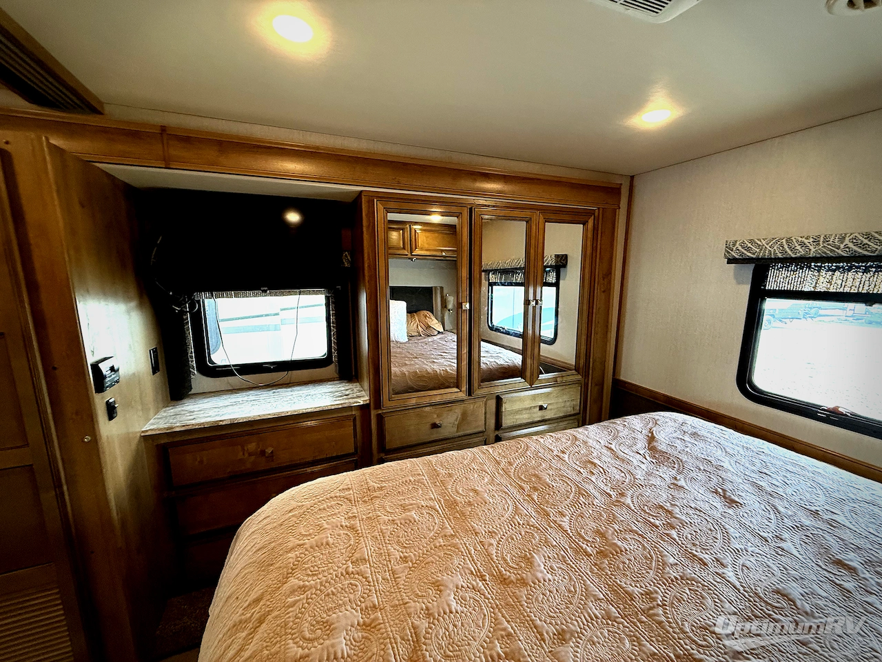 2020 Holiday Rambler Admiral 35R Photo 21