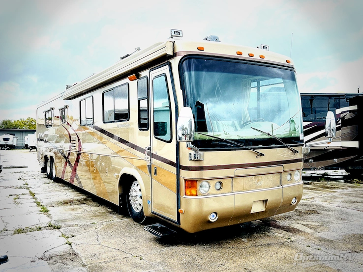 2001 Monaco Signature Series GENERAL RV Photo 1