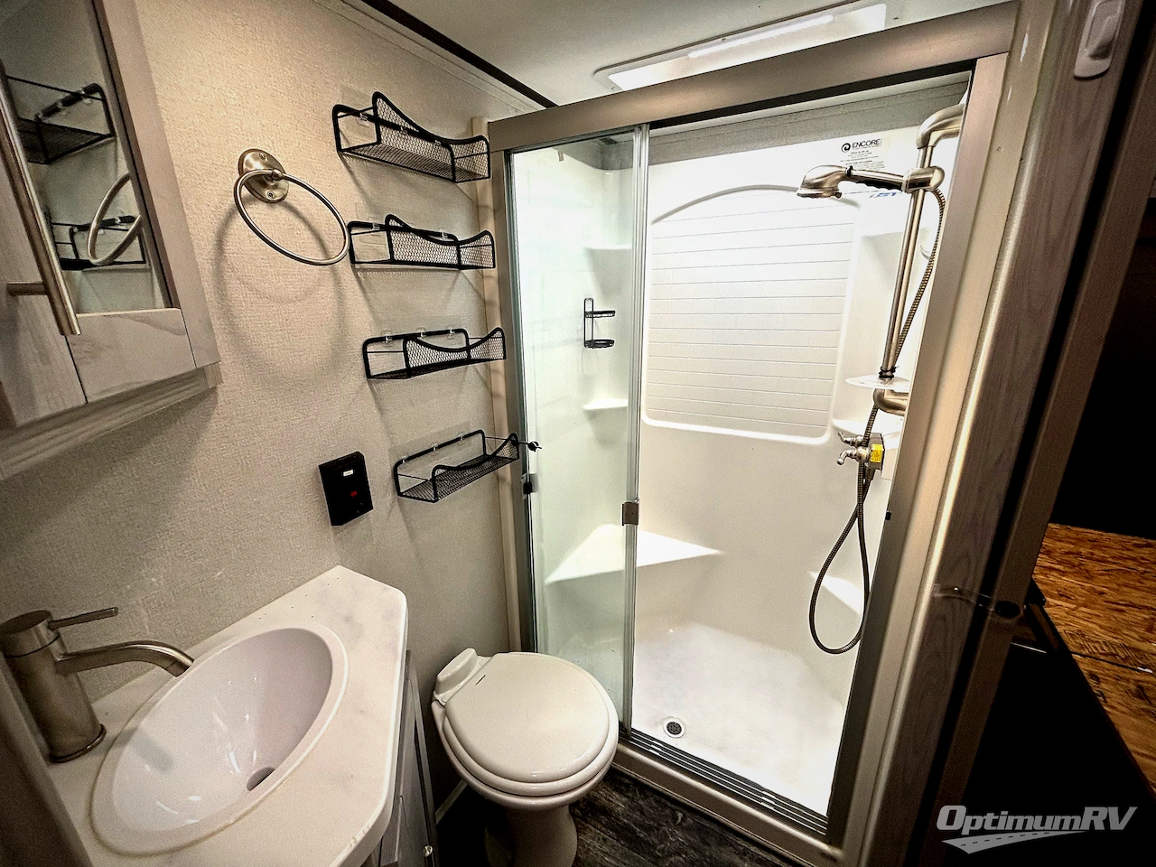 2021 Keystone Fuzion 430 Photo 14