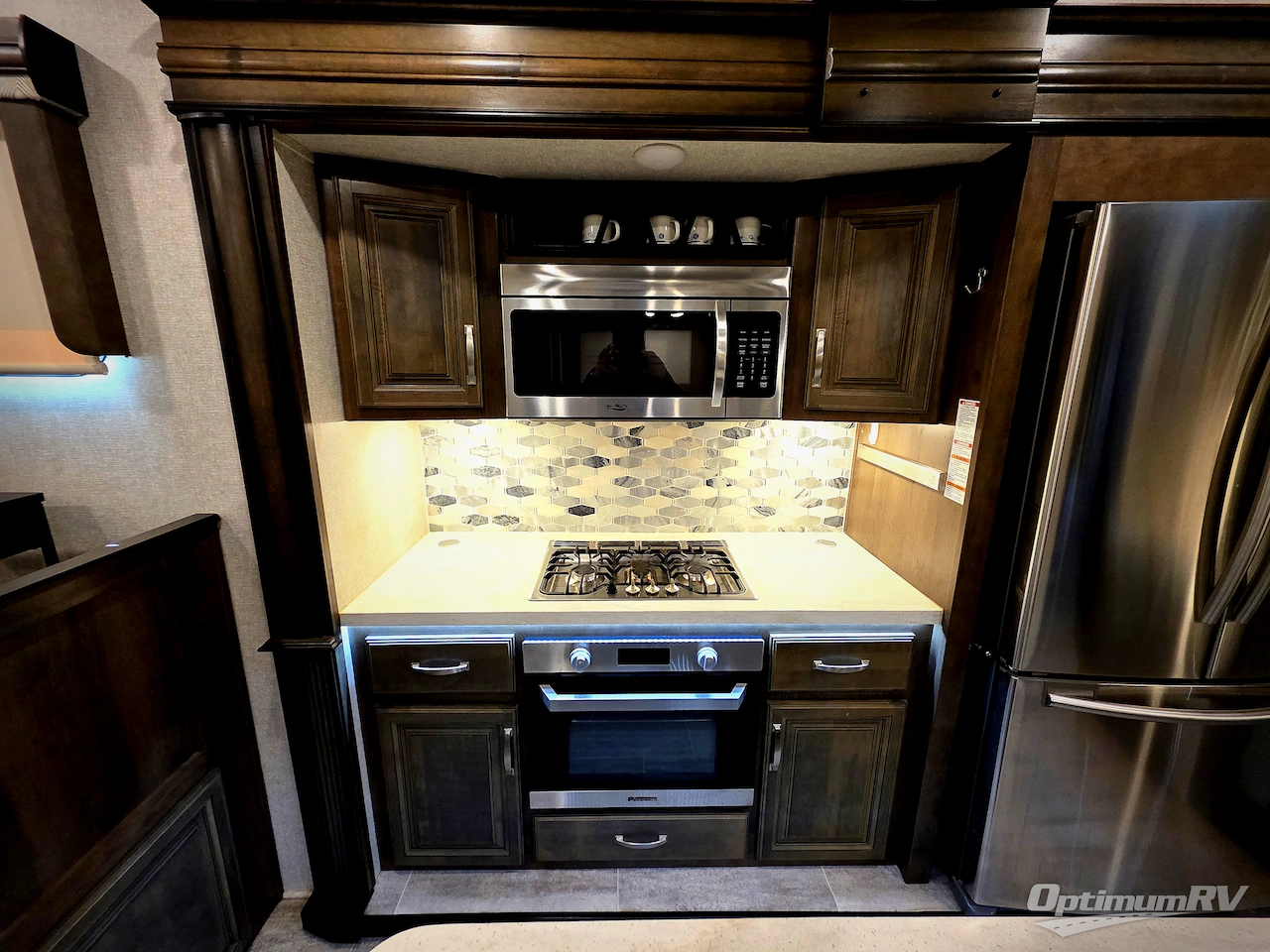 2019 Keystone Montana 3791RD Photo 6