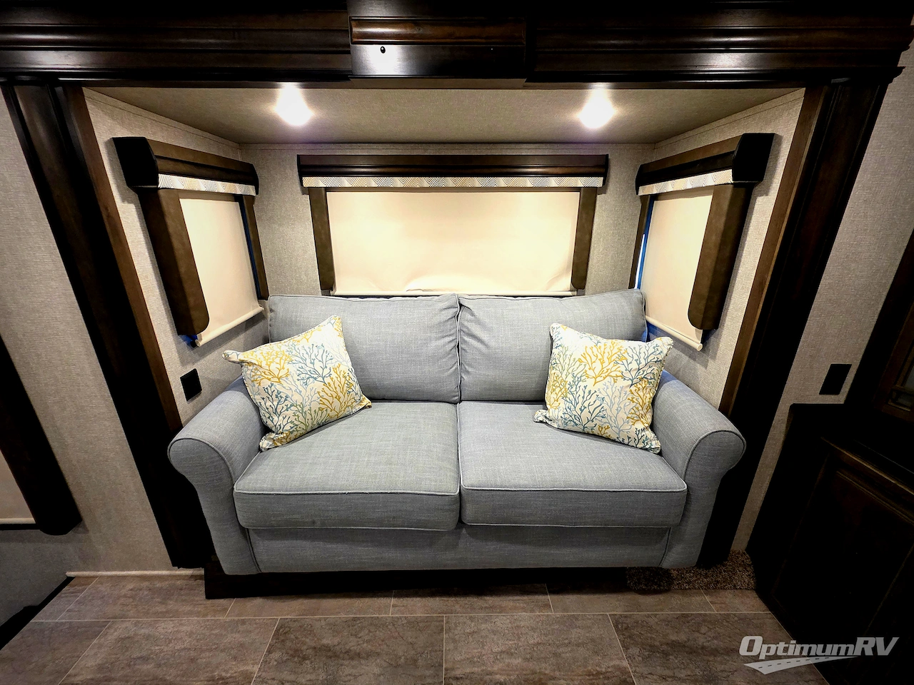 2019 Keystone Montana 3791RD Photo 12