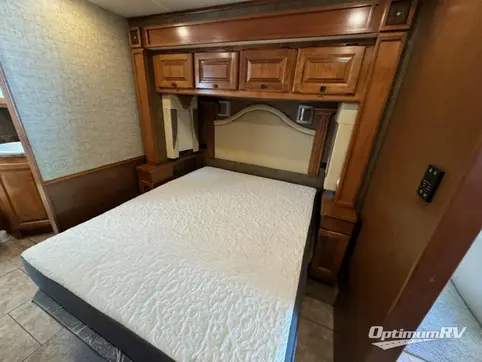 2014 Tiffin Allegro 36LA RV Photo 3