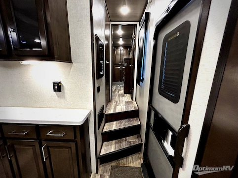 2021 Dutchmen Voltage 4145 RV Photo 2