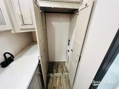 2022 Keystone alpine 3712KB RV Photo 4