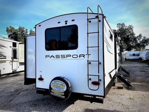 Used 2022 Keystone Passport GT 3401QD Featured Photo