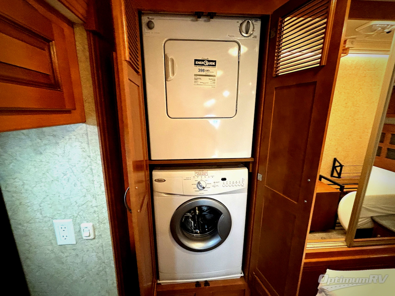 2010 Newmar Ventana 3933 Photo 24