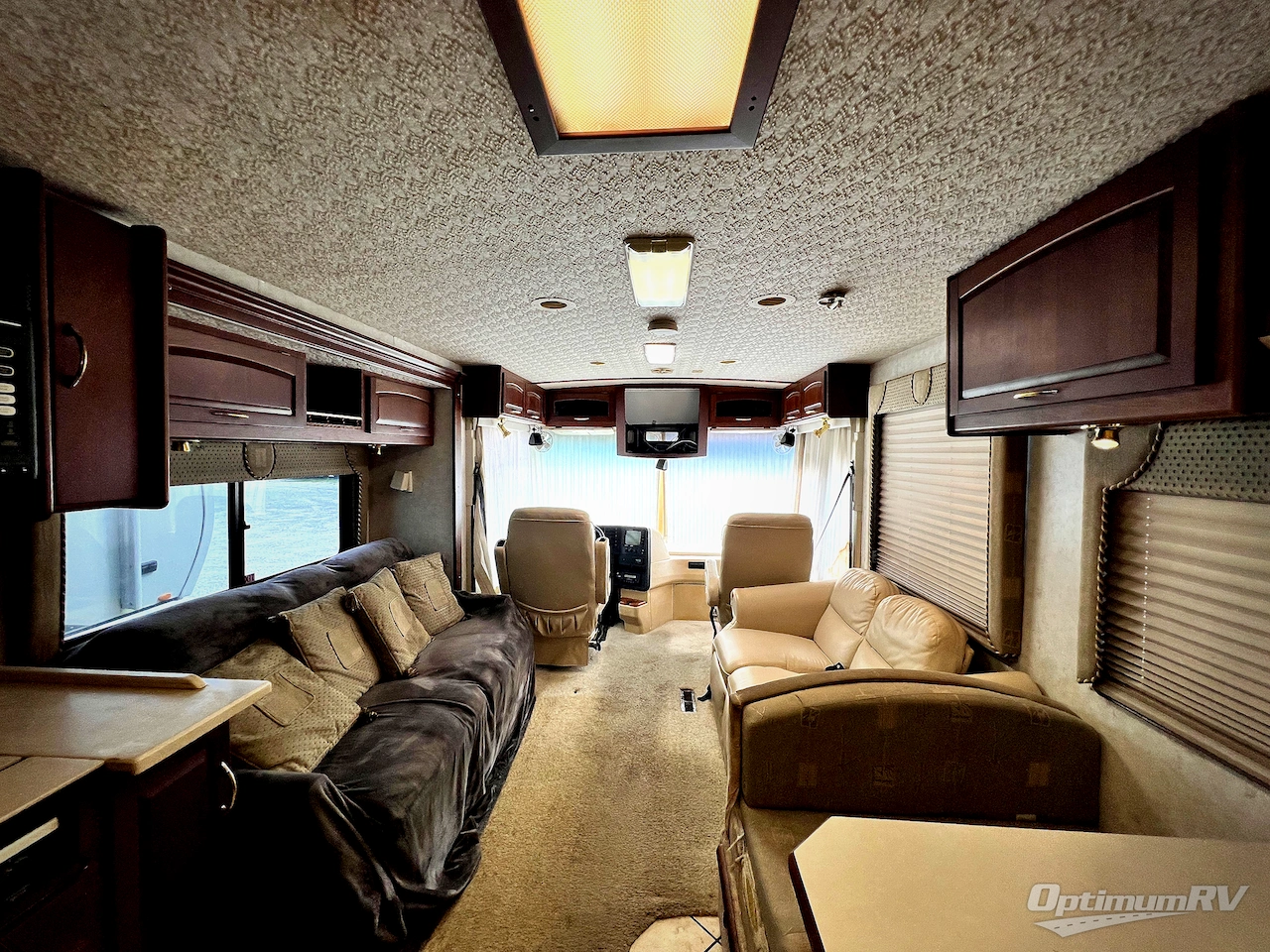 2002 Itasca Horizon 34HD Photo 4