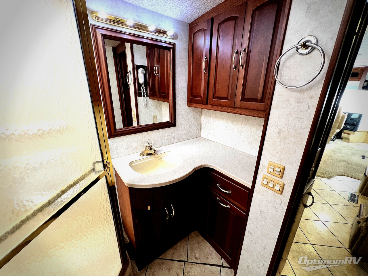 2002 Itasca Horizon 34HD Photo 15