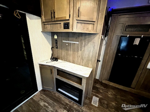 2021 Forest River Cherokee Wolf Pack 325PACK13 RV Photo 4