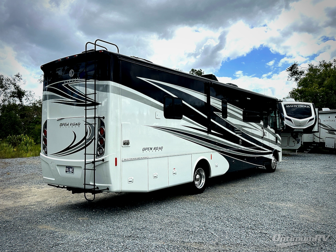 2019 Tiffin Open Road Allegro 36LA-FORD Photo 2