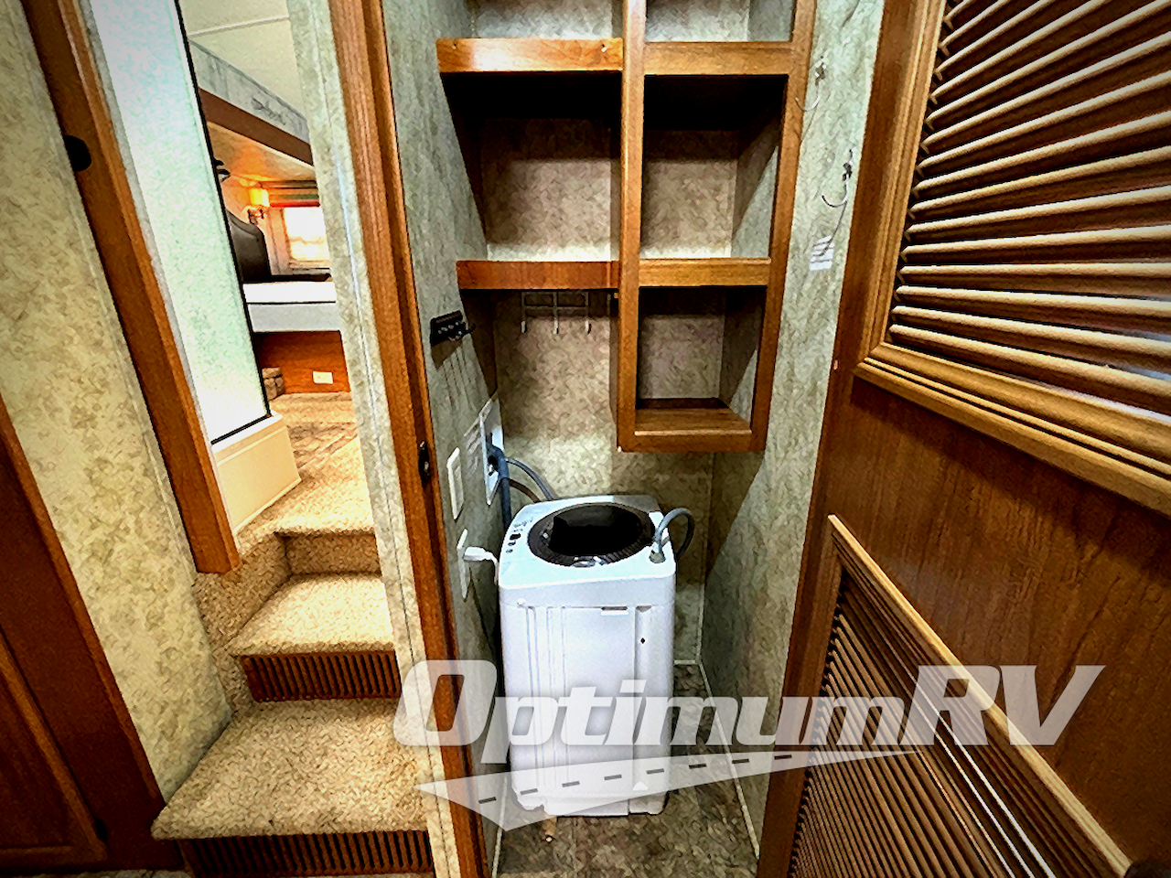 2012 Keystone Montana Big Sky 3400RL Photo 15