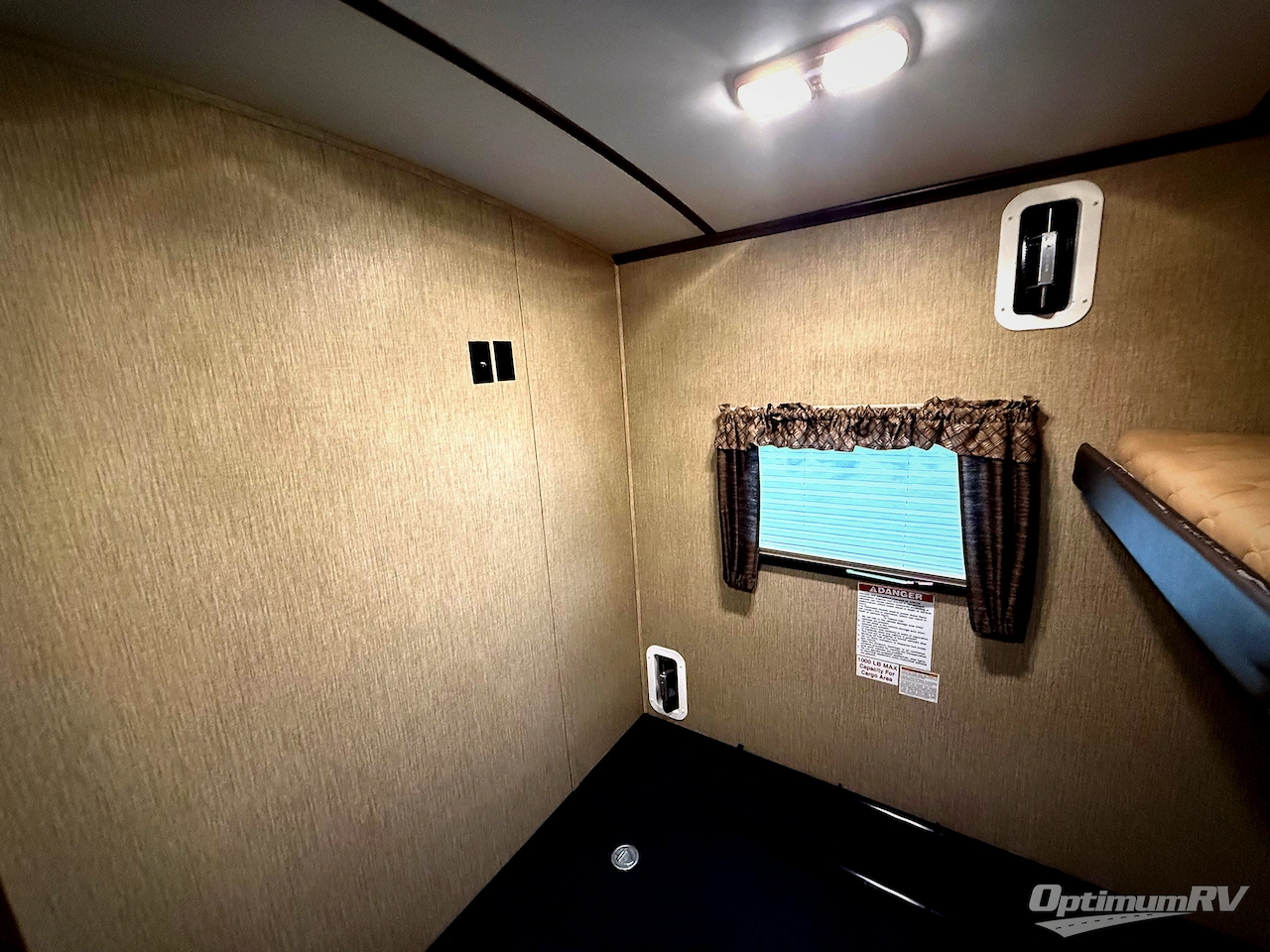 2018 Keystone Outback 324CG Photo 18