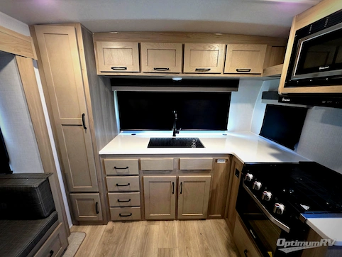 2025 Forest River Rockwood Mini Lite 2506FK RV Photo 3