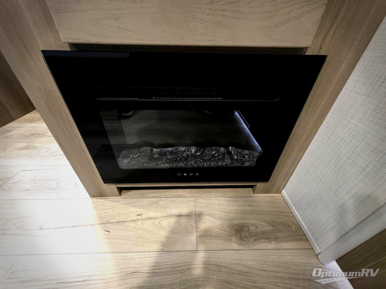 2025 Forest River Rockwood Mini Lite 2506FK Photo 15