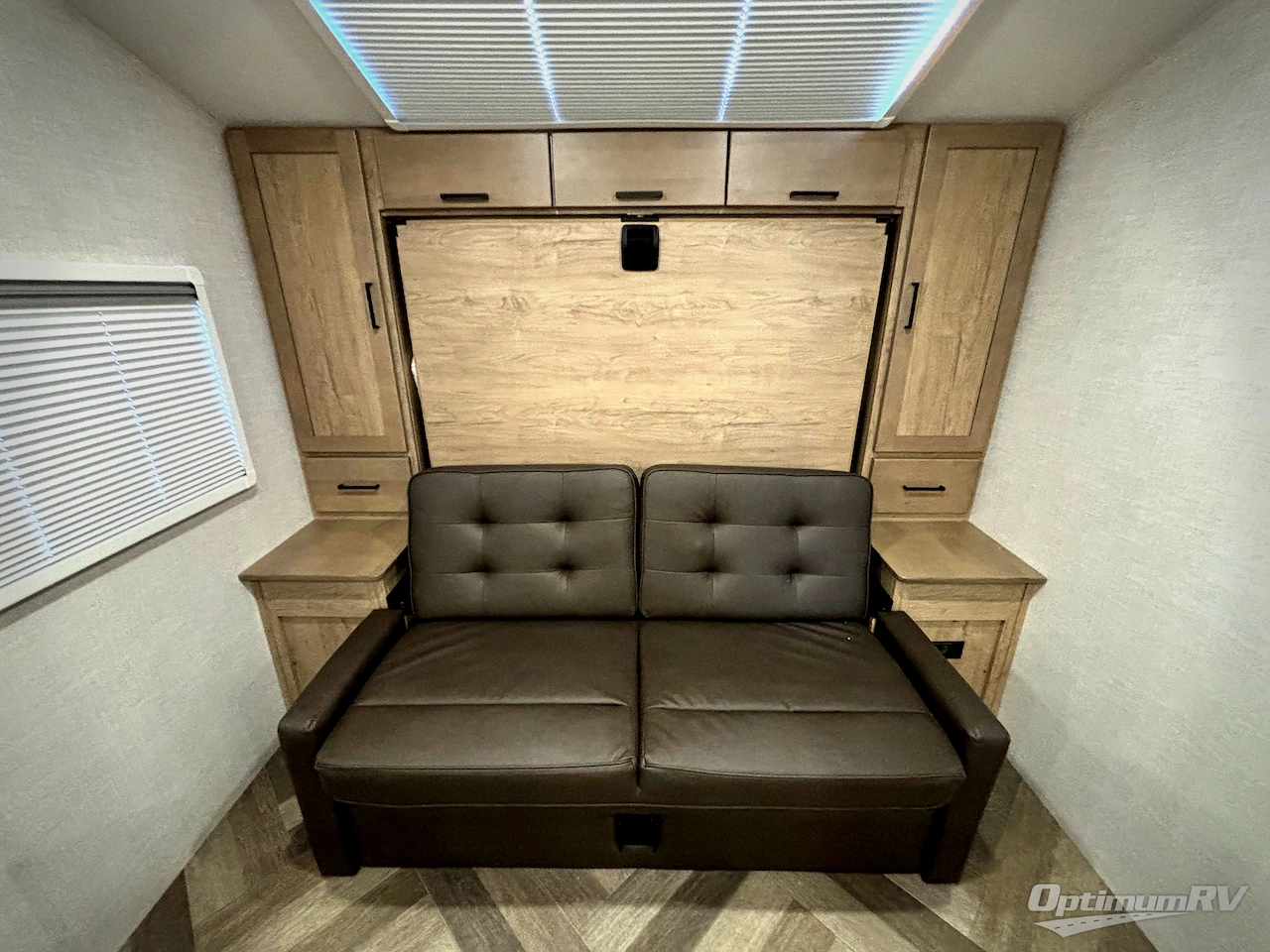 2023 Ember Overland Series 221MSL Photo 7