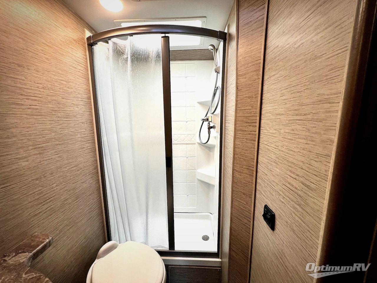 2023 Thor Chateau 24F Photo 16
