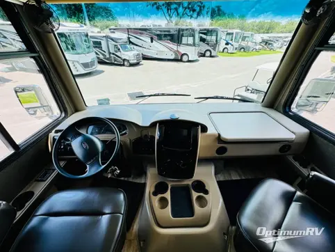 2016 Thor Challenger 37KT RV Photo 2