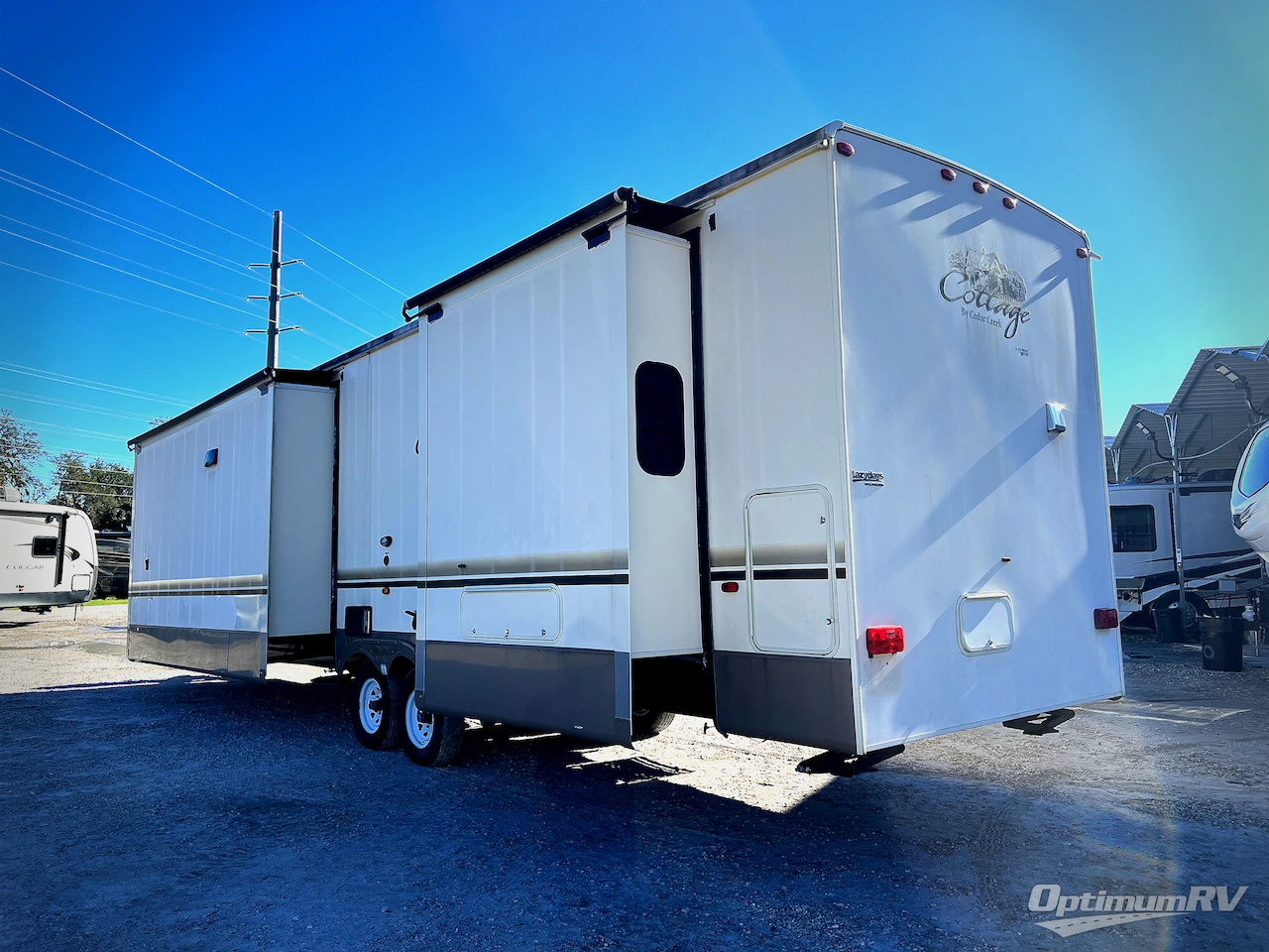 2017 Forest River Cedar Creek Cottage 40CCK Photo 2