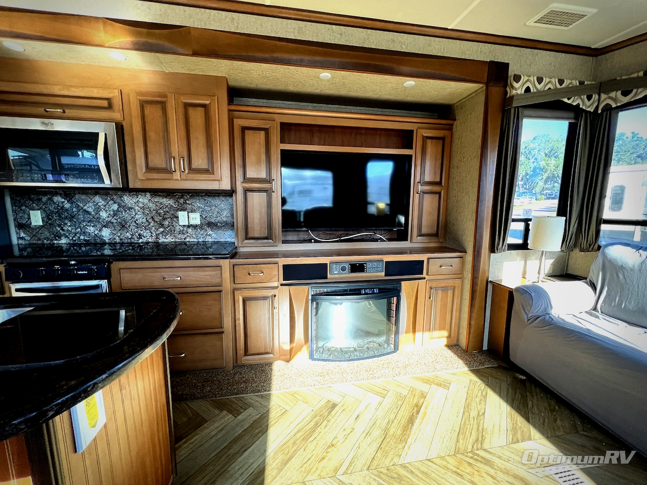 2017 Forest River Cedar Creek Cottage 40CCK Photo 9