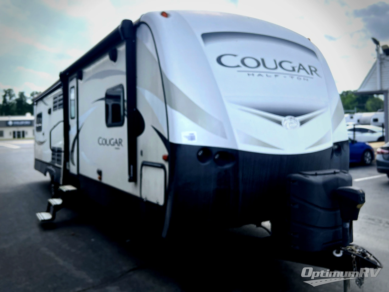 2019 Keystone Cougar Half-Ton Series 33SAB Photo 1