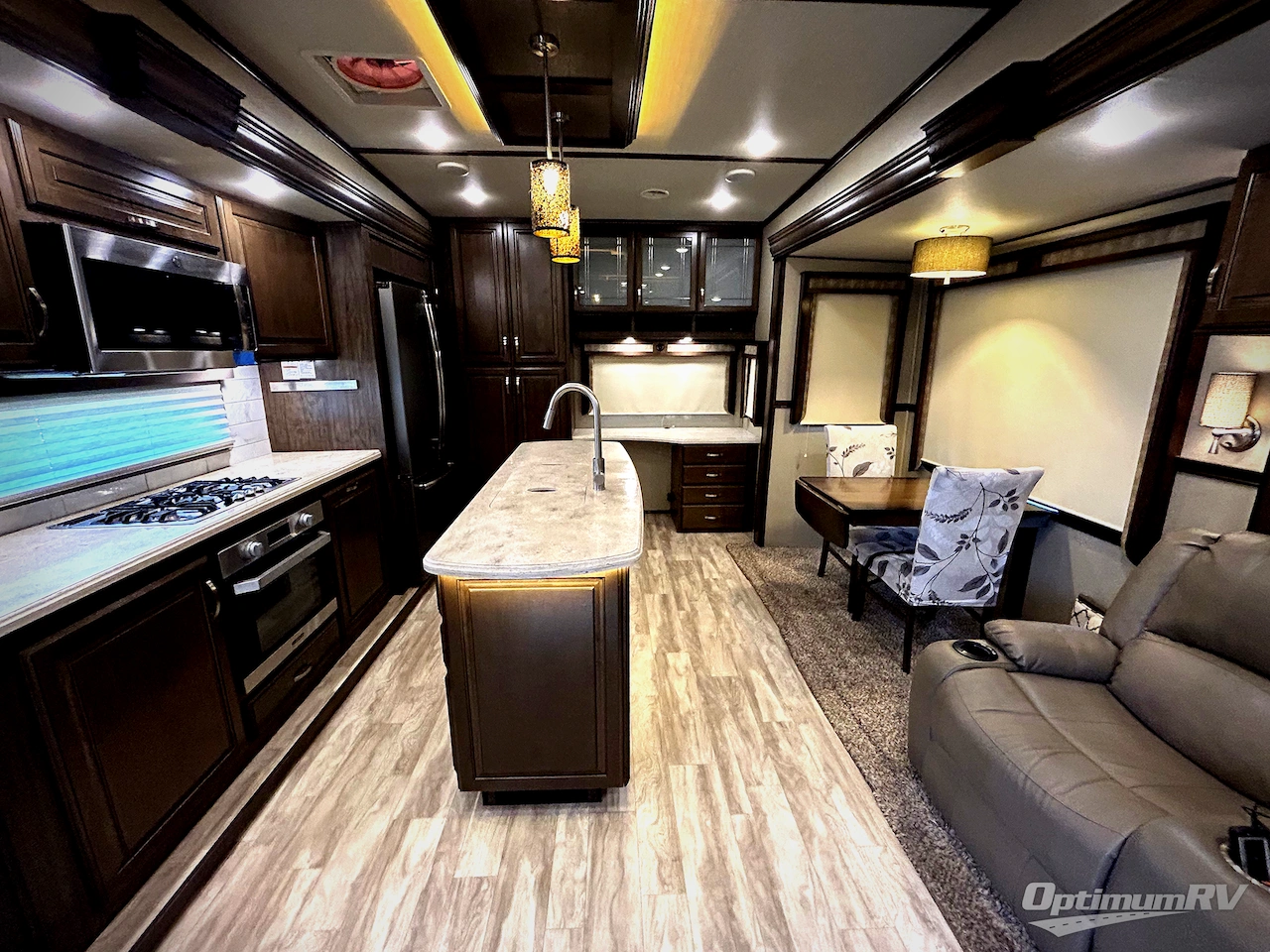 2018 Grand Design Solitude 344GK Photo 4