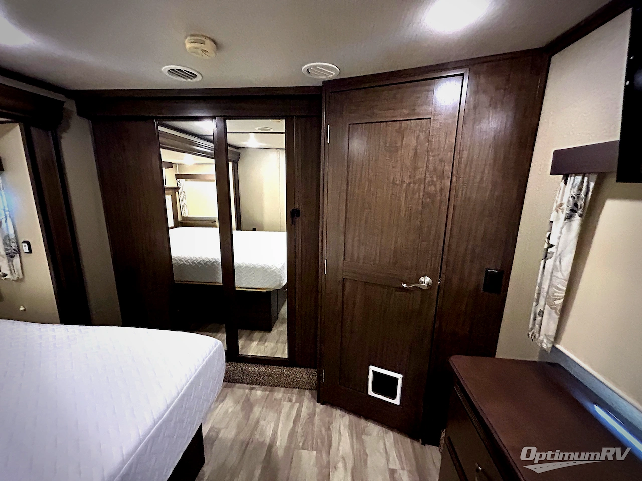 2018 Grand Design Solitude 344GK Photo 10