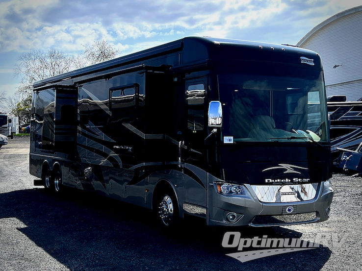 2015 Newmar Dutch Star 4369 RV Photo 1