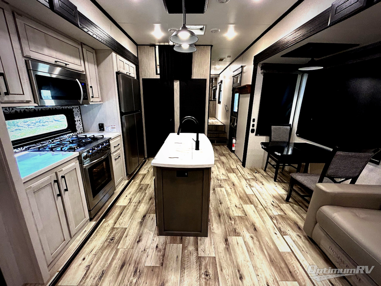 2023 KZ Durango Gold G382MBQ Photo 5