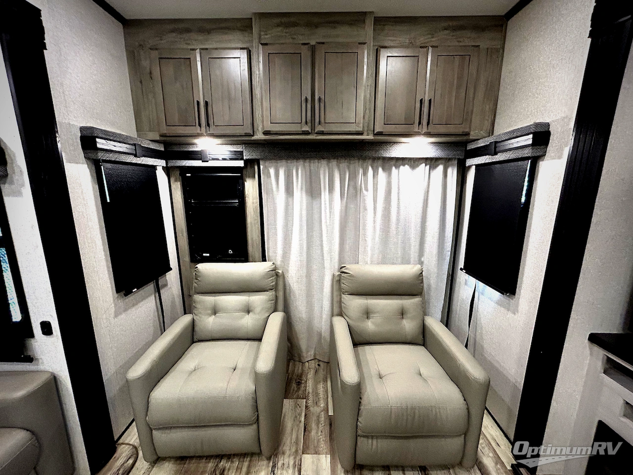 2023 KZ Durango Gold G382MBQ Photo 27